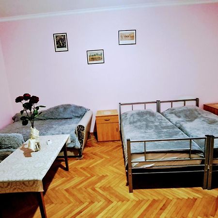 Apartment With A Nice Terrace In Old City Center Тбилиси Экстерьер фото