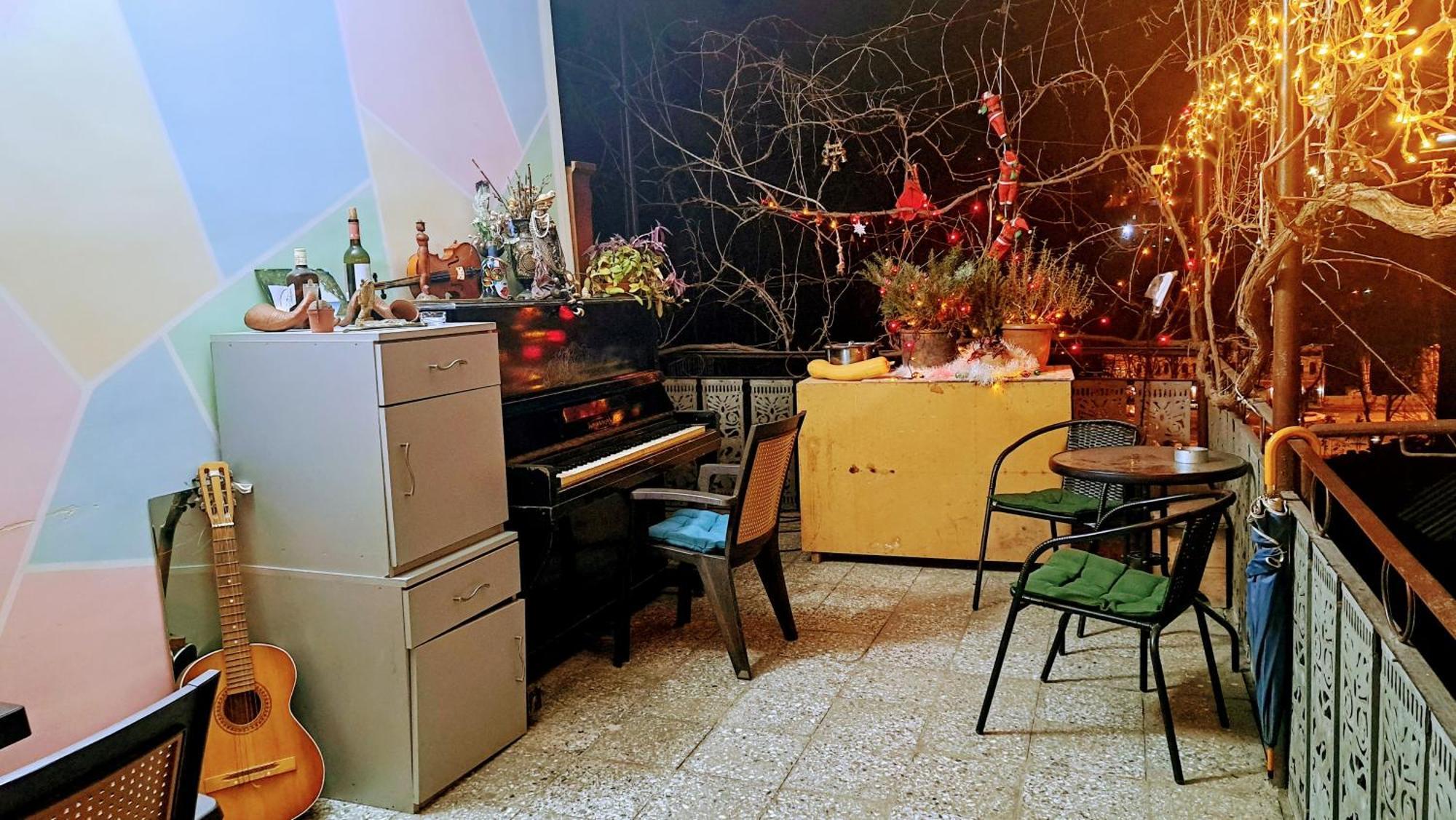 Apartment With A Nice Terrace In Old City Center Тбилиси Экстерьер фото
