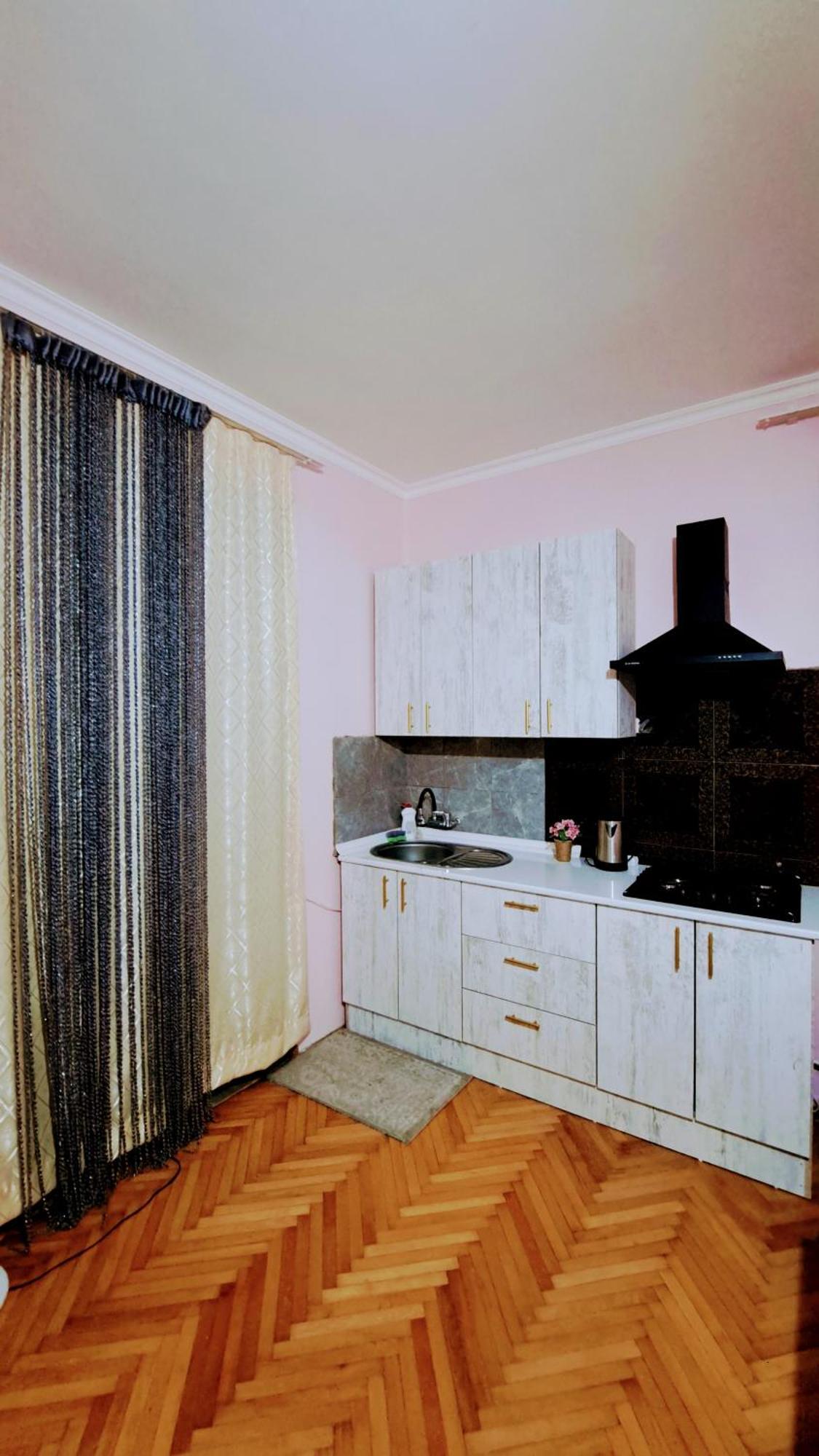 Apartment With A Nice Terrace In Old City Center Тбилиси Экстерьер фото